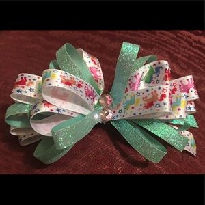 Girls hair bow